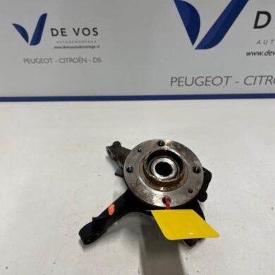 Opel Corsa 1.2 Turbo 12V 100 Fusee rechts-voor 2019 9826877980