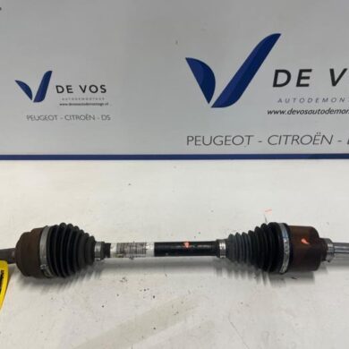 Peugeot 208 1.5 BlueHDi 100 Aandrijfas links-voor YHZ-YH01 2023 9836054380-1675962280 20V257
