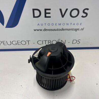 Peugeot 107 1.0 12V Kachel Ventilatiemotor 2009 6441V1-1608175580