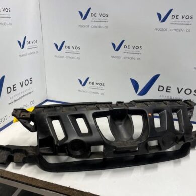 Peugeot 308 1.6 VTI 16V Front panel 2014 7422AQ