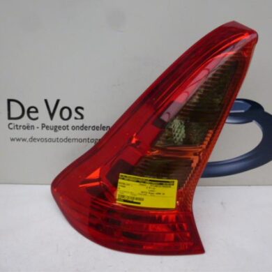 Citroen C4 1.4 16V Achterlicht links 2006 6350T6