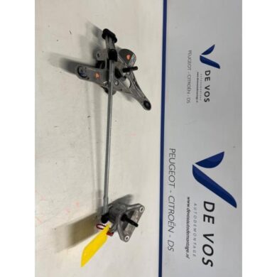 Peugeot 308 1.2 PureTech Hybrid 136 Ruitenwissermotor voor 2023 1687896080