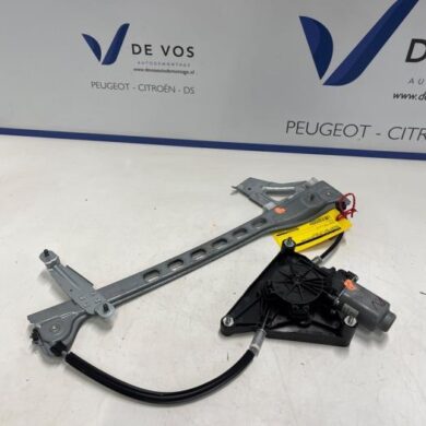 Peugeot 108 1.0 12V VVT-i Ruitmechaniek 4Deurs rechts-voor 2018 B000848280-B001019380