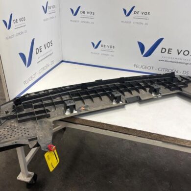 Peugeot 408 1.2 Hybrid 136 Bash plate 2022 9844514680