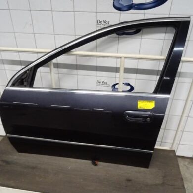 Peugeot 607 2.0 HDiF 16V Door 4-door, front left 2006 9002L5