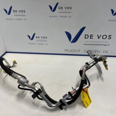 Opel Corsa 1.2 Turbo 12V 100 Air conditioning line 2019 9833241880-9826365980-9842465280