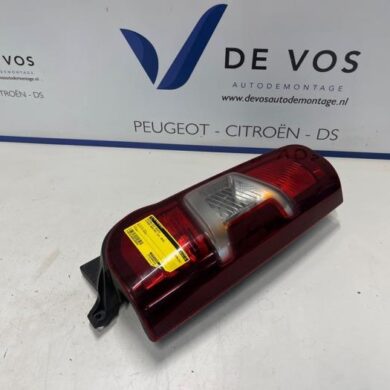 Citroen Berlingo  Achterlicht rechts 2018 9820554880