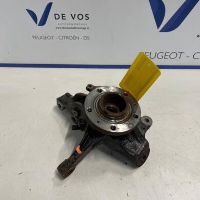 Peugeot 3008 1.2 12V PureTech Hybrid 48V Knuckle, front right 2022 1647857080