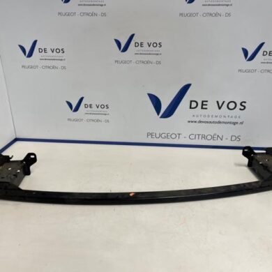 Peugeot 308 1.2 PureTech Hybrid 136 Front bumper frame 2022 9835211680