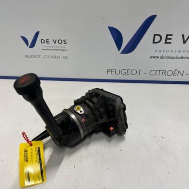 Peugeot 308 1.6 VTI 16V Power steering pump 5FS-5F01 2014 1608492780-1680892180