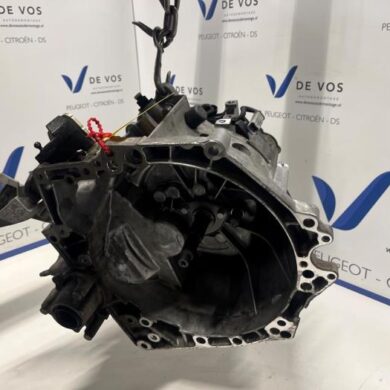 Peugeot 208 1.5 BlueHDi 100 Versnellingsbak YHZ-YH01 2023 1636249680-1636249780 20V257