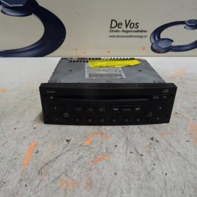 Peugeot 206 1.6 16V Radio CD player 2004 6564RT