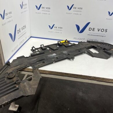 Peugeot 508 1.6 BlueHDI 120 Bash plate 2017 7013NN