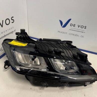 Peugeot 308 1.2 PureTech Hybrid 136 Koplamp rechts 2023 9839286180