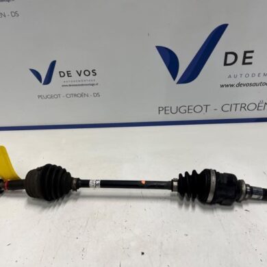 Peugeot 108 1.0 12V VVT-i Aandrijfas links-voor CFB 2018 B000903680-1677686480