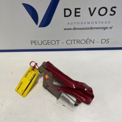 Peugeot 3008 1.2 12V PureTech Hybrid 48V Bonnet Hinge 2022 9814189880