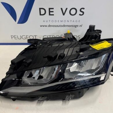 Peugeot 308 1.2 PureTech Hybrid 136 Koplamp links 2022 9839286380