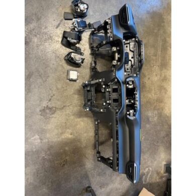 Peugeot 208 1.5 BlueHDi 100 Airbag Set+Module 2023 98255207ZD-9820860280-98208525XX-98208526XX-98412247XX-98412248XX-1657637780-98471434ZD