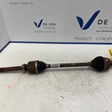 Peugeot 5008 1.2 12V e-THP PureTech 130 Aandrijfas rechts-voor HNW 2018 9811176480-1617300580 20GE35