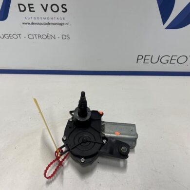Peugeot 107 1.0 12V Ruitenwissermotor achter 2009 6405T2