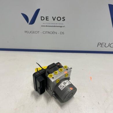 Peugeot 308 1.2 PureTech Hybrid 136 ABS Pomp HN09 2023