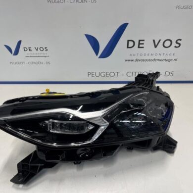 DS Automobiles DS3 Crossback 1.2 12V PureTech 130 Headlight, left 2020 1642991480-9820840780