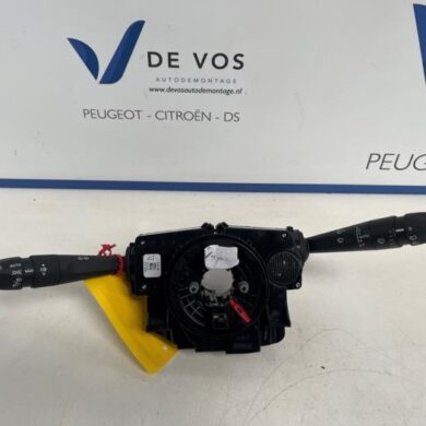 Peugeot 308 1.2 PureTech Hybrid 136 Kombischalter Lenksäule 2023 98477399ZD
