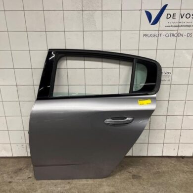 Peugeot 308 1.2 PureTech Hybrid 136 Portier 4Deurs links-achter 2023 9837983080