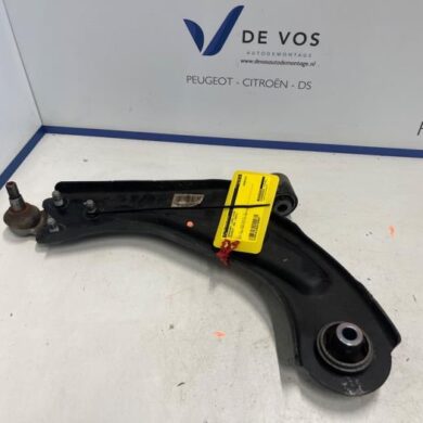 Peugeot 308 1.2 PureTech Hybrid 136 Draagarm links-voor 2023 9846329780
