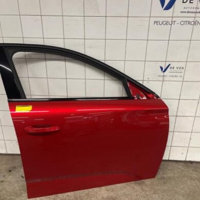 Peugeot 308 1.2 PureTech Hybrid 136 Portier 4Deurs rechts-voor 2023 9837981680