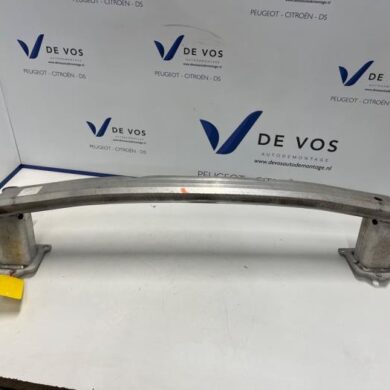 Citroen C3 Aircross 1.2 e-THP PureTech 110 Front bumper frame 2019 9810976080