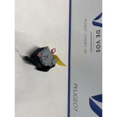 Peugeot 108 1.0 12V VVT-i Veiligheidsgordel links-achter 2018 B0008723XX