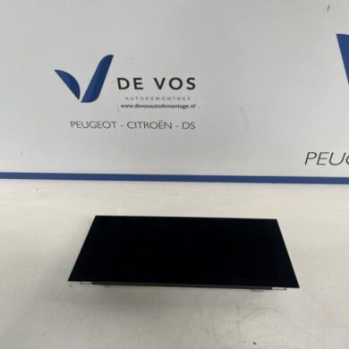 Peugeot 408 1.2 Hybrid 136 Interior display HN09 2022 9837654580