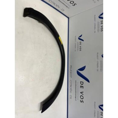 Citroen C5 Aircross 2.0 Blue HDI 180 Wheel arch strip 2022 98168336XT