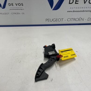 Peugeot 108 1.0 12V VVT-i Gaspedaal 2018 B000915780