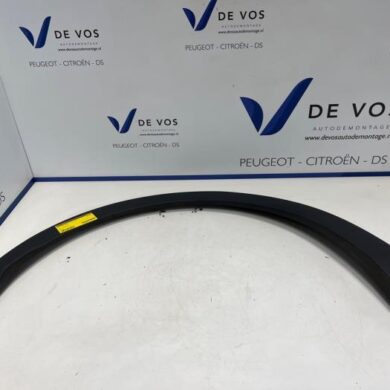 Opel Grandland X 1.2 Turbo 12V Spatbord Lijst 2018 YP000309XT