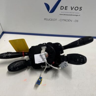 Peugeot 308 1.6 VTI 16V Steering column stalk 2014 624332-98062022XT