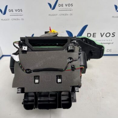 Peugeot 308 1.2 PureTech Hybrid 136 Kachelhuis 2023 9837588380