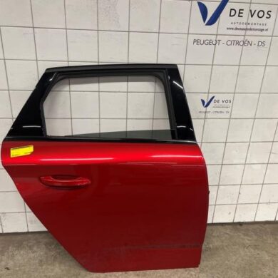 Peugeot 308 1.2 PureTech Hybrid 136 Portier 4Deurs rechts-achter 2023 9841570380