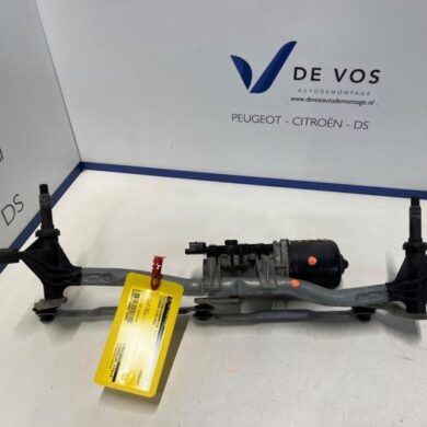 Citroen C-Elysee 1.6 HDi 92 Front wiper motor 2015 9675018280