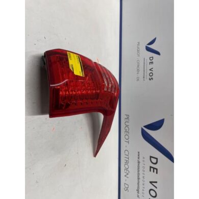 Peugeot 5008 1.6 HDiF 16V Taillight, right 2012 6351KH
