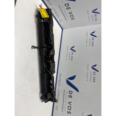 Peugeot 308 1.6 BlueHDi 120 Schlossträger vorne 2015 9807148180-9816603980