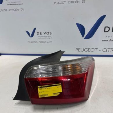 Citroen C-Elysee 1.6 HDi 92 Taillight, right 2015 9674809180