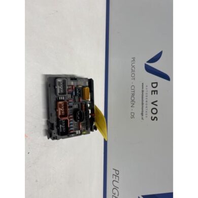 Peugeot 308 1.6 VTI 16V Fuse box 2008 9807028880-9807028780-9664706280