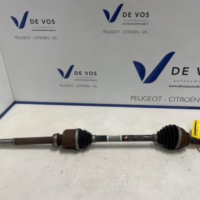 Citroen C3 Aircross 1.2 e-THP PureTech 110 Aandrijfas rechts-voor HNP-HN05 2022 9813122880-1677686280 20XJ02