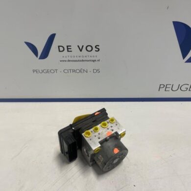 Peugeot 208 1.2 Vti 12V PureTech 100 ABS Pomp HNE-HN05 2021 1682538780-9842946180