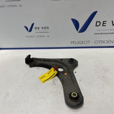 Citroen C3 1.2 Vti 12V PureTech Draagarm links-voor 2017 9670772080