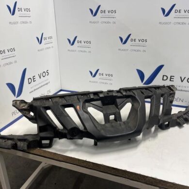 Peugeot 308 1.6 VTI 16V Front panel 2008 7416F8