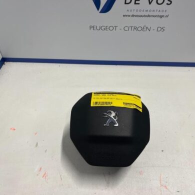 Peugeot 5008 1.5 BlueHDi 130 Left airbag (steering wheel) 2018 98105497ZD