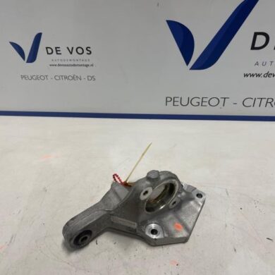 Peugeot Expert  Engine mount AHX-AH01 2022 9810141980